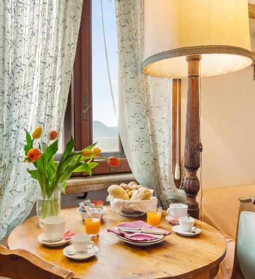 هتل Villa Pambuffetti
