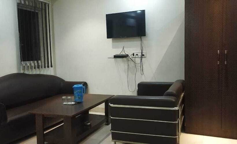 Adb Rooms Hotel Ashiana