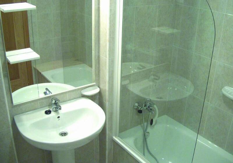 Apartamentos Dena