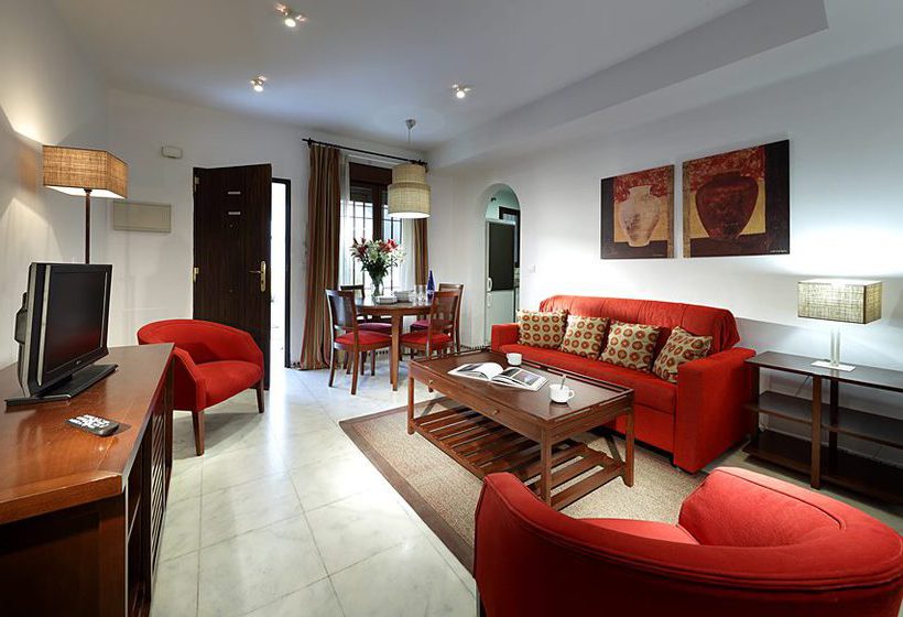 Apartamentos Patios de Alcántara