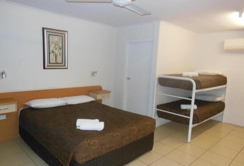 Country Road Motel