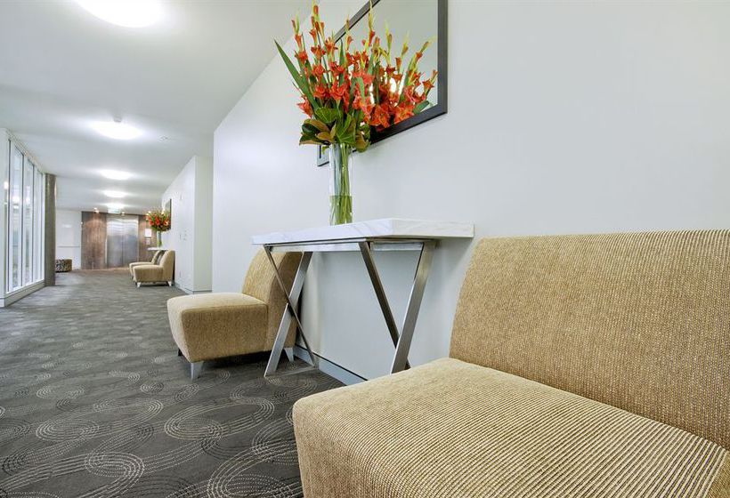 هتل Pacific Suites Canberra
