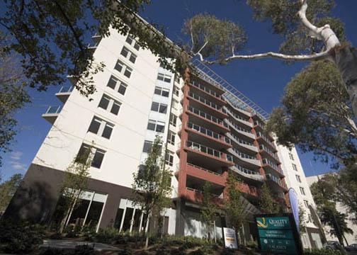 هتل Pacific Suites Canberra