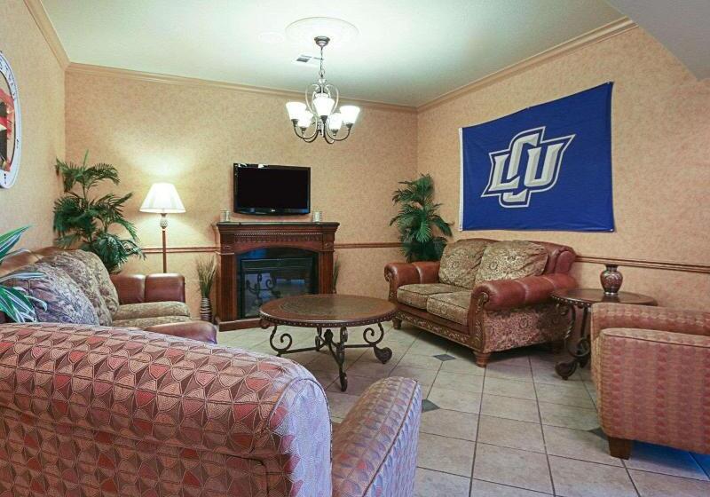 فندق Comfort Inn & Suites