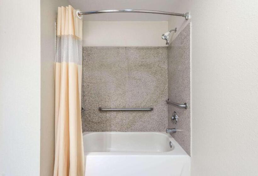 ホテル Days Inn By Wyndham St Peters/st Charles
