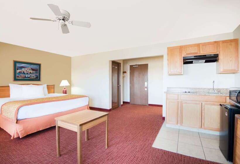 هتل Hawthorn Suites By Wyndham Albuquerque
