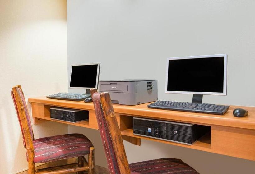 هتل Hawthorn Suites By Wyndham Albuquerque