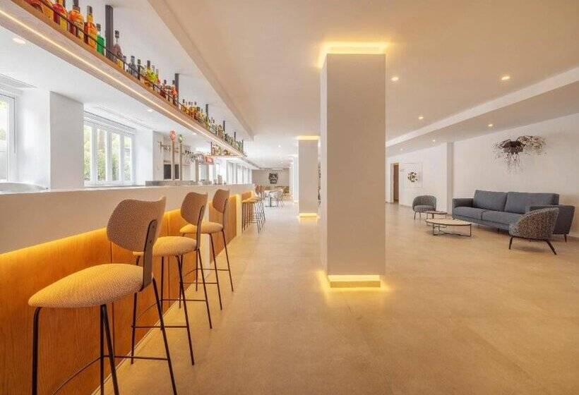 هتل HM Isabela - Adults Only