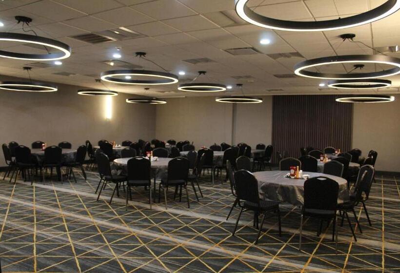 هتل Holiday Inn Dallas Market Ctr Love Field, An Ihg