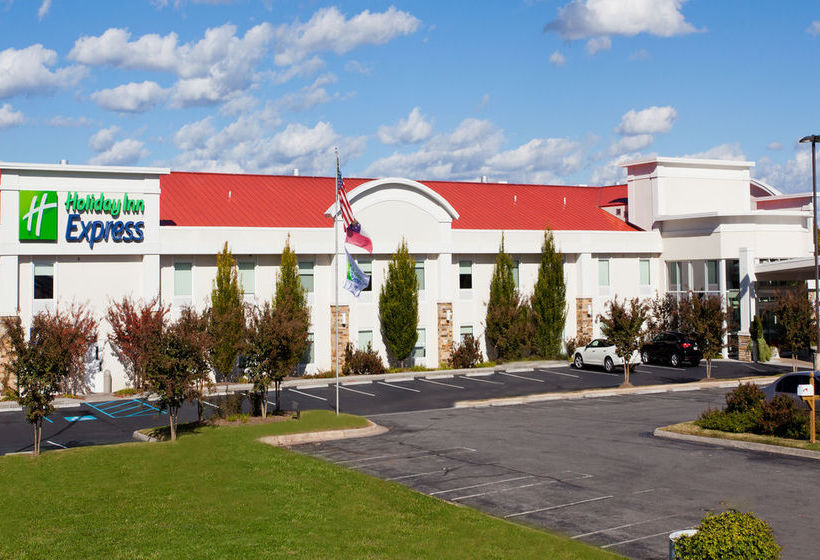 فندق Holiday Inn Express Dalton, An Ihg
