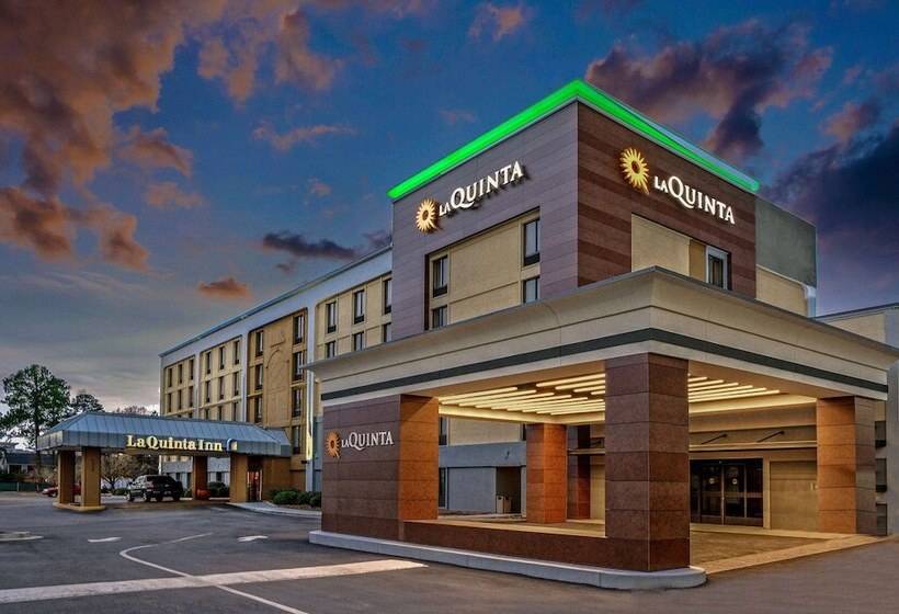 هتل La Quinta Inn By Wyndham Columbia Se / Fort Jackson