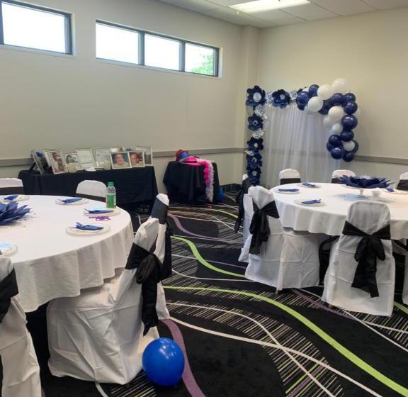 هتل La Quinta Inn By Wyndham Davenport & Conference Center