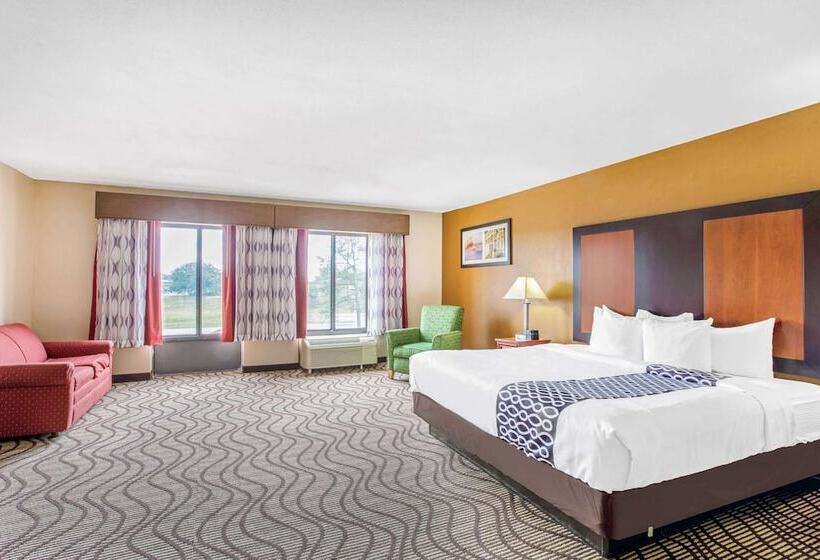 هتل Baymont By Wyndham Moss Point