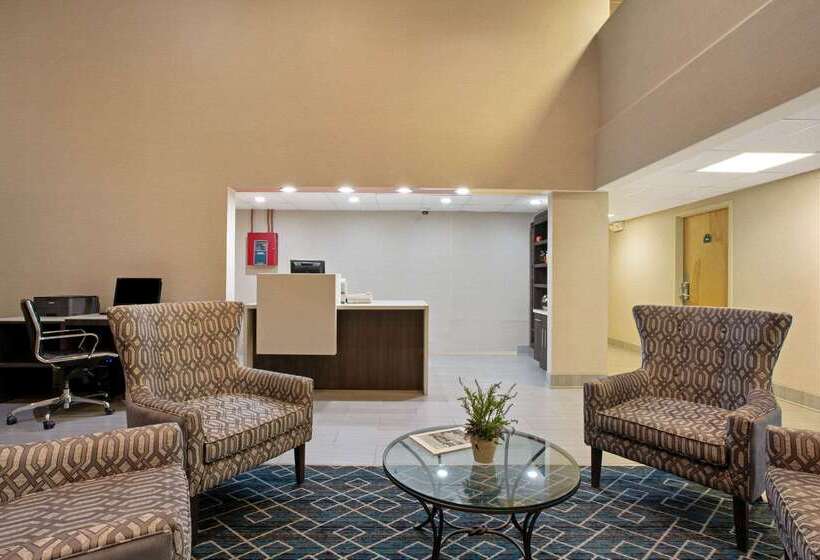 酒店 La Quinta Inn By Wyndham Radford