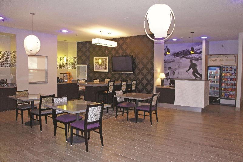 هتل La Quinta Inn By Wyndham Steamboat Springs