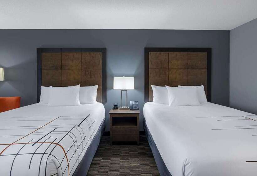 هتل La Quinta By Wyndham Atlanta Douglasville