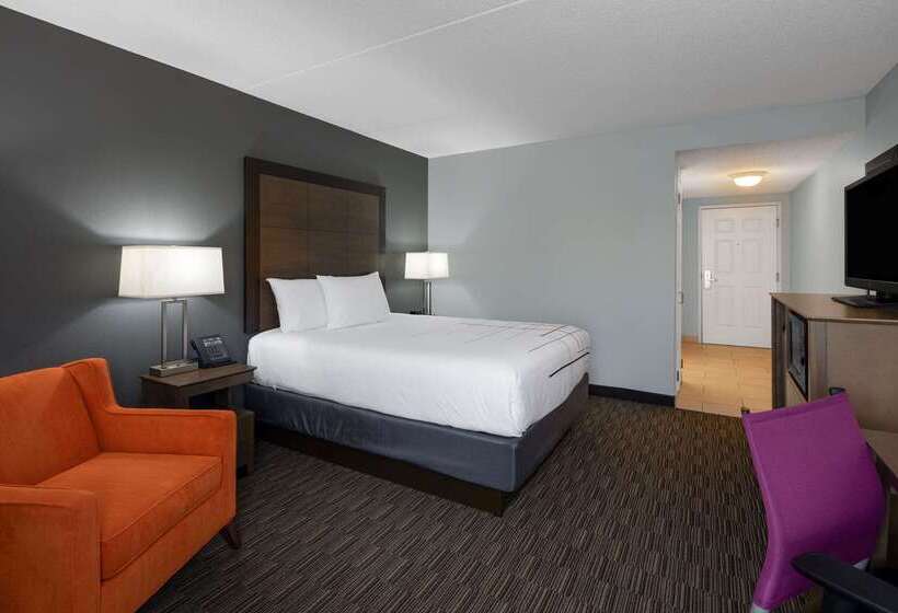 هتل La Quinta By Wyndham Atlanta Douglasville