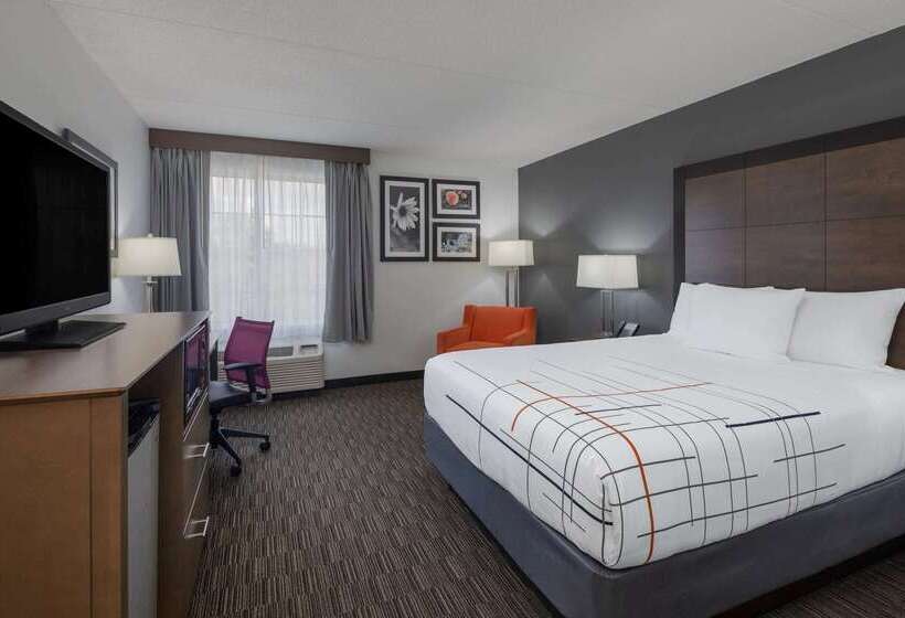 هتل La Quinta By Wyndham Atlanta Douglasville