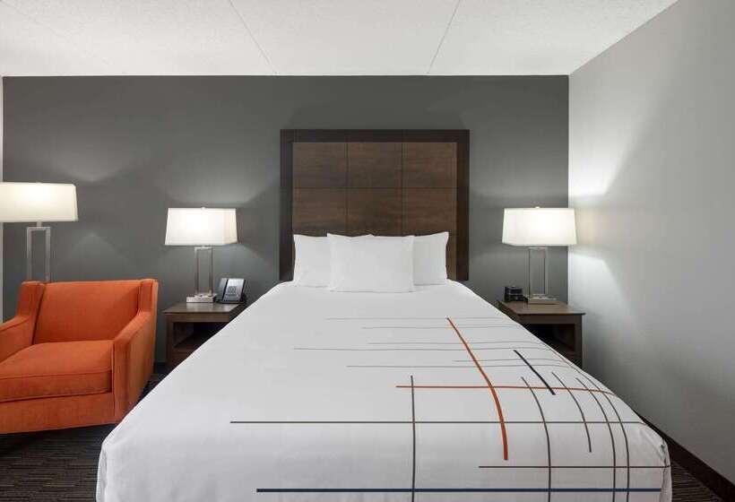 هتل La Quinta By Wyndham Atlanta Douglasville