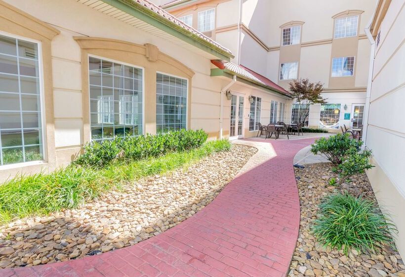 هتل La Quinta By Wyndham Bentonville