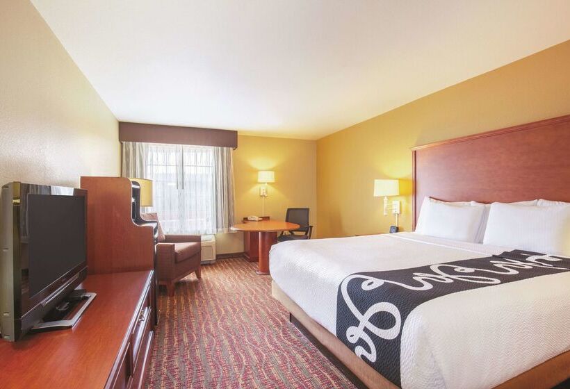 هتل La Quinta By Wyndham Bentonville