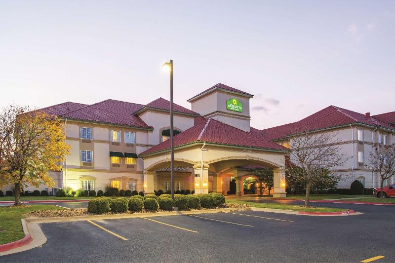 هتل La Quinta By Wyndham Bentonville