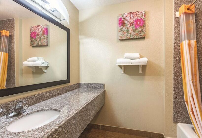 فندق La Quinta By Wyndham Deming