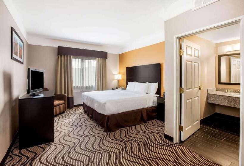 هتل La Quinta By Wyndham Pasadena