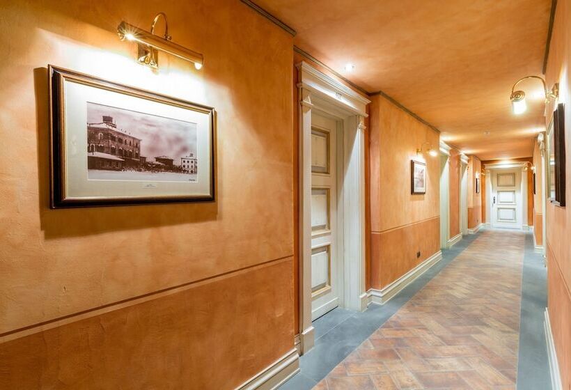 هتل La Vecchia Fonte Boutique
