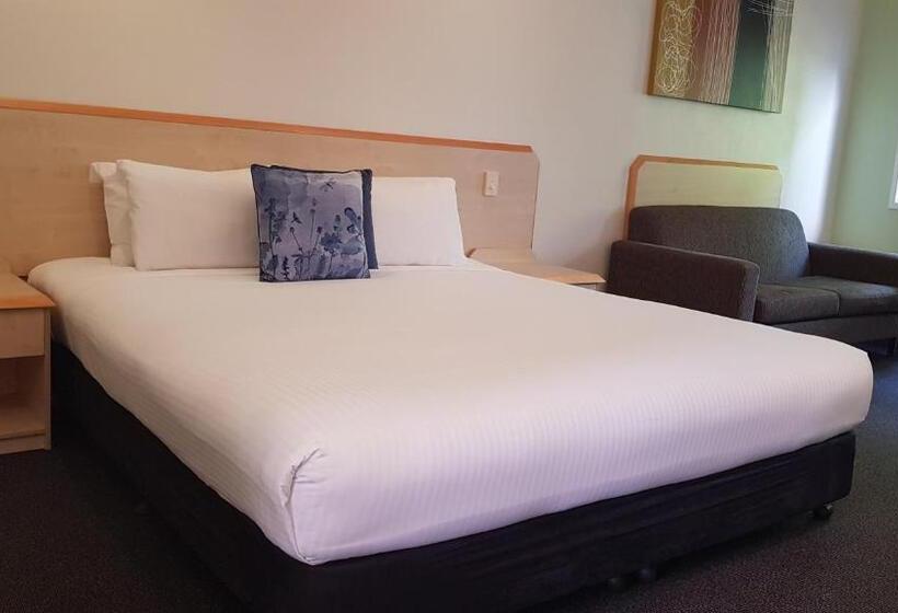 호텔 Red Bridge Motor Inn