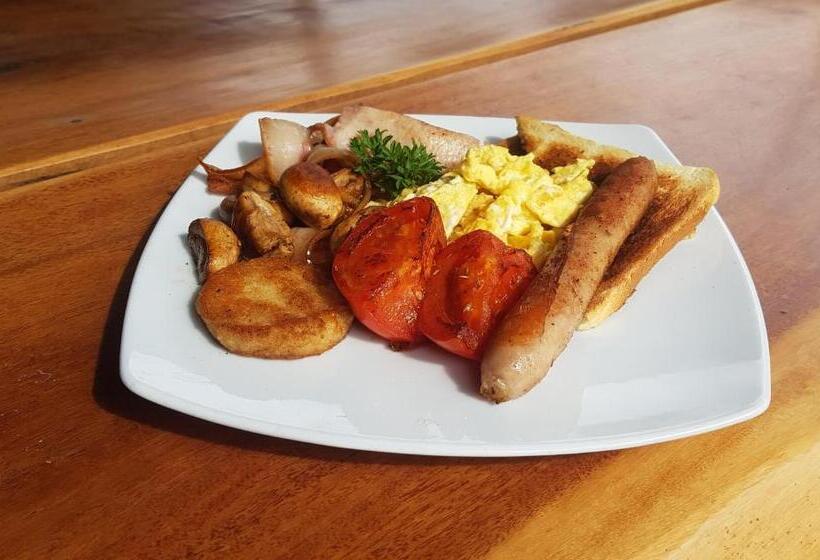 酒店 Red Bridge Motor Inn