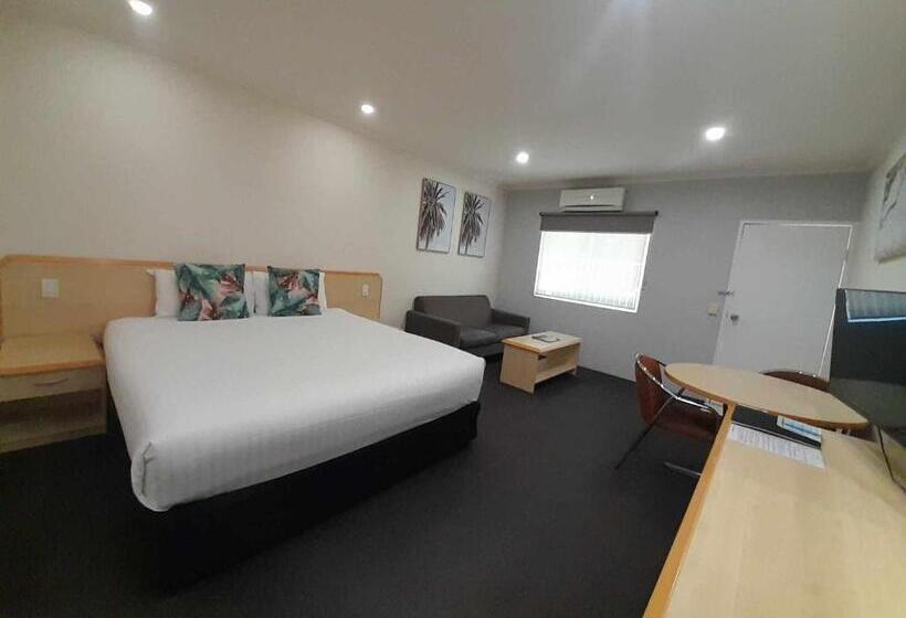 酒店 Red Bridge Motor Inn