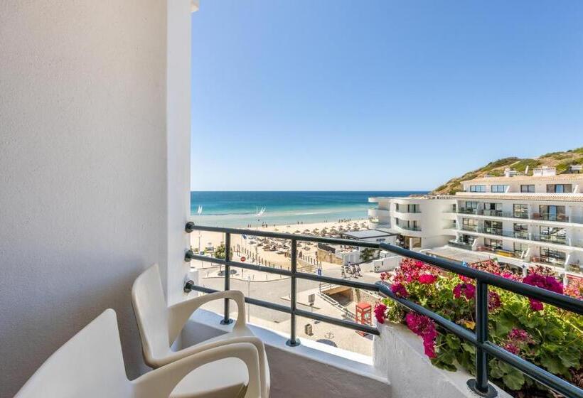 ホテル Residencial Salema