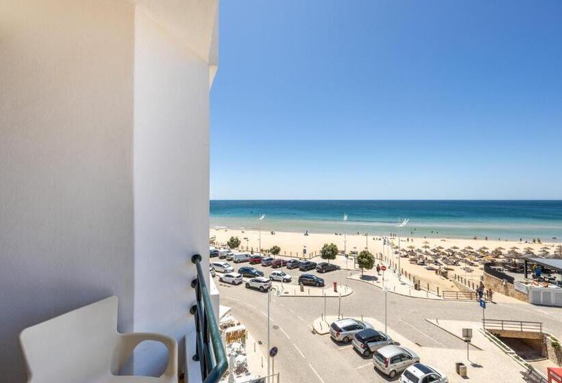 ホテル Residencial Salema
