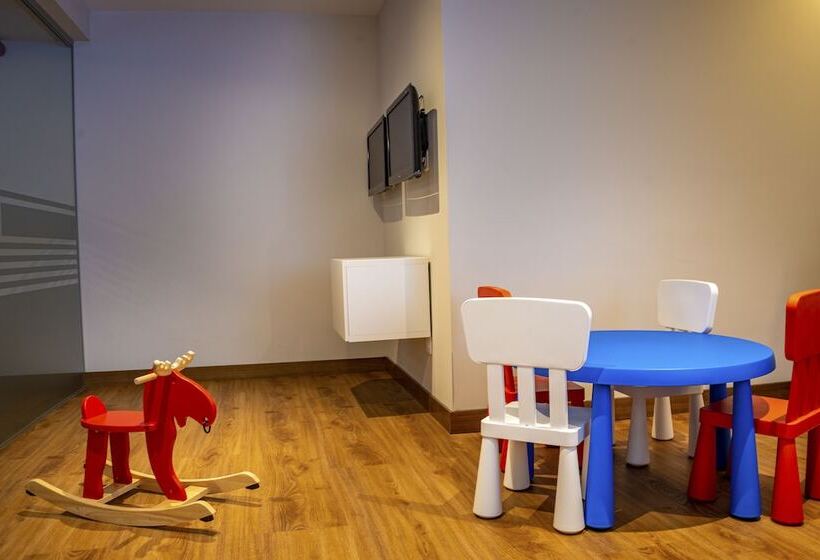 ホテル Santa Eufémia Covilhã