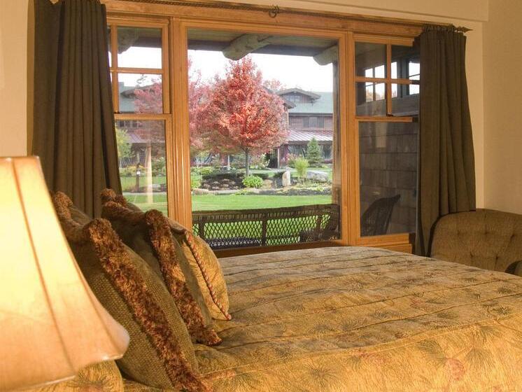 هتل The Whiteface Lodge