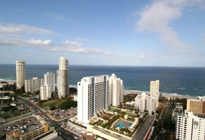 هتل Mantra Towers Of Chevron