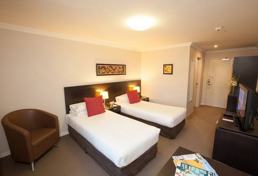 Отель Wine Country Motor Inn