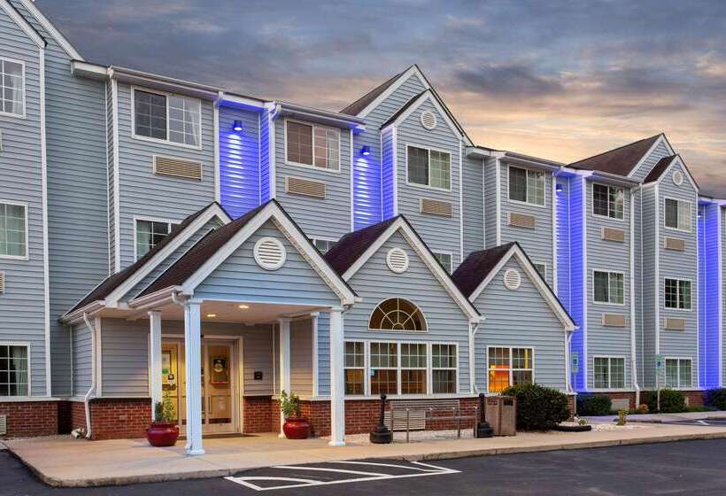 Microtel Inn & Suites By Wyndham Lillington/campbell University