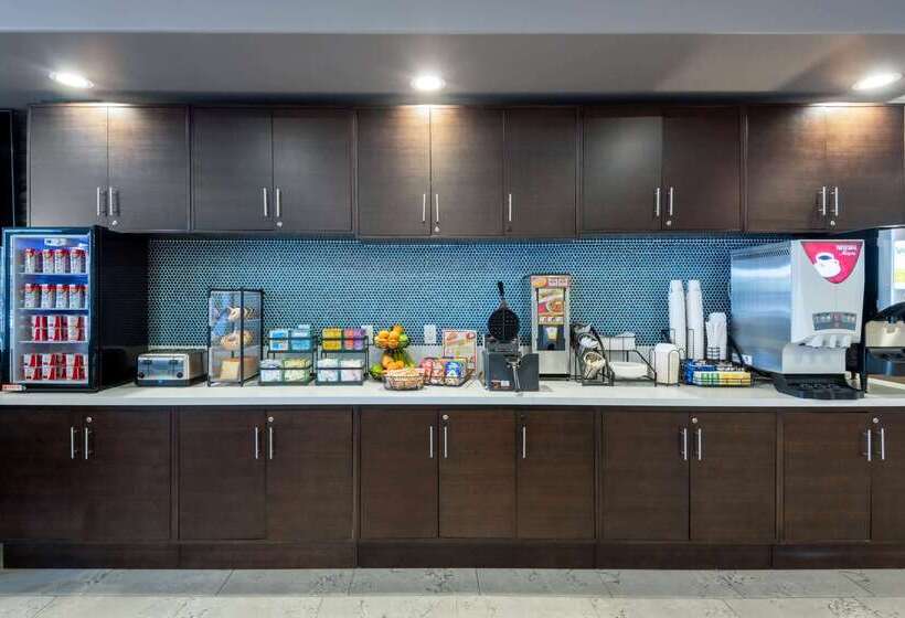 Microtel Inn & Suites By Wyndham Tracy