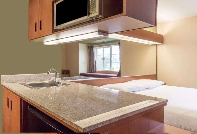 Microtel Inn & Suites By Wyndham Tracy