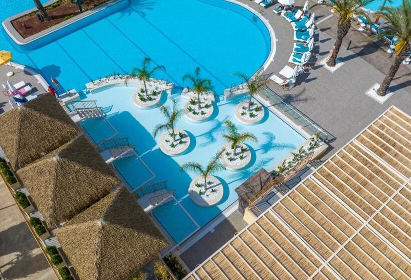 استراحتگاه Liberty Hotels Lara