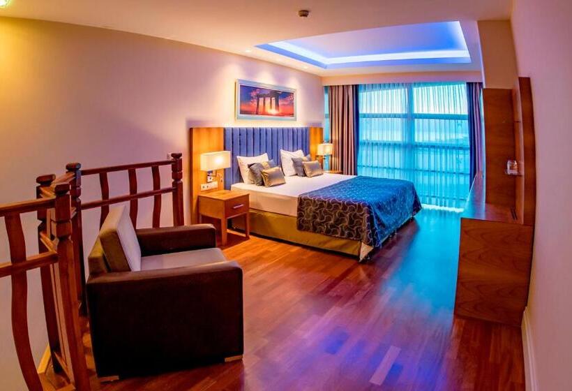 استراحتگاه Liberty Hotels Lara