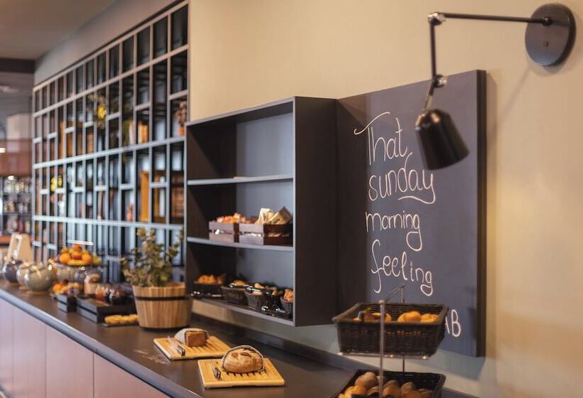 Fotos del hotel The Niu Tab:  22