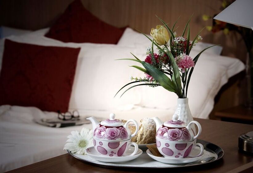 هتل Accord Le Rose
