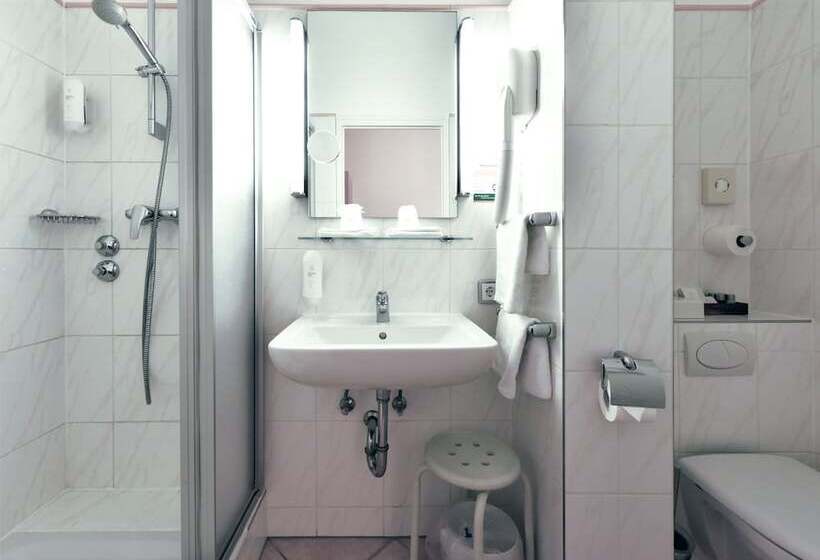 Fotos del hotel Adria München:  18