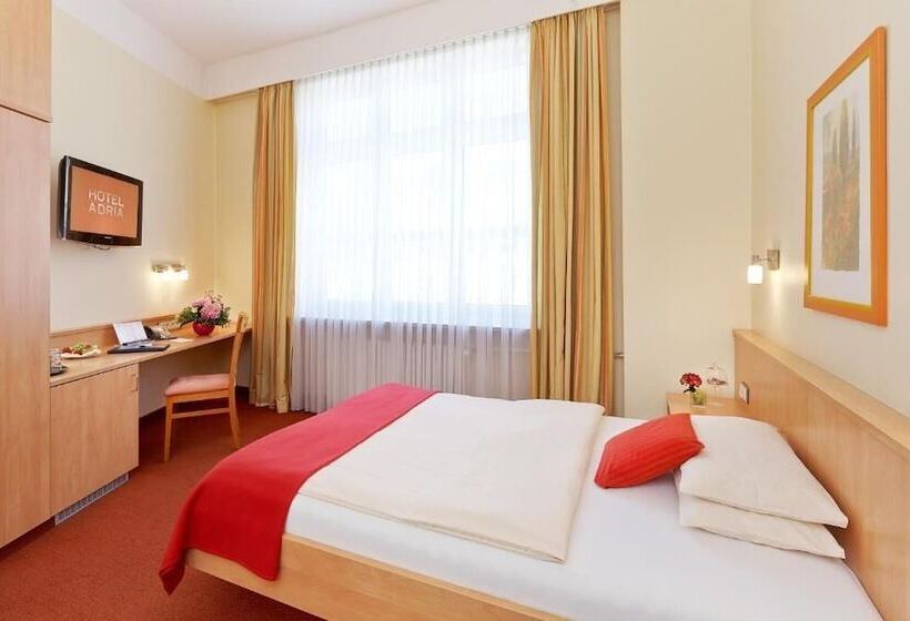 Fotos del hotel Adria München:  11