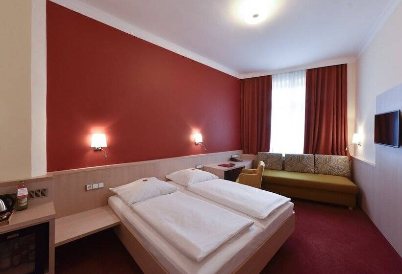 Fotos del hotel Adria München:  12