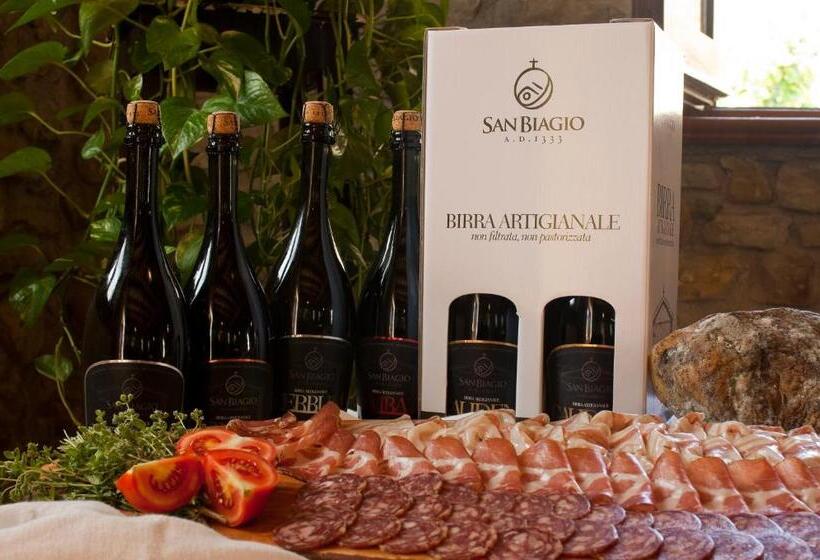 ホテル Agriturismo Le Case