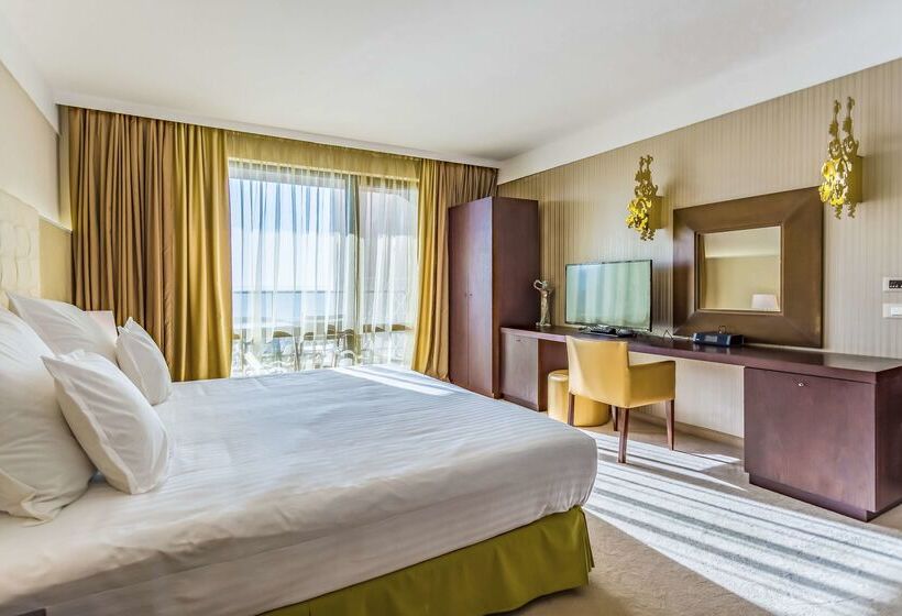 Hotelli Barceló Royal Beach All Inclusive